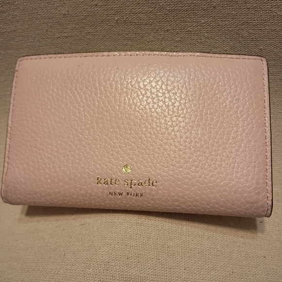 Kate Spade Pink Leather Wallet - Picture 1 of 7